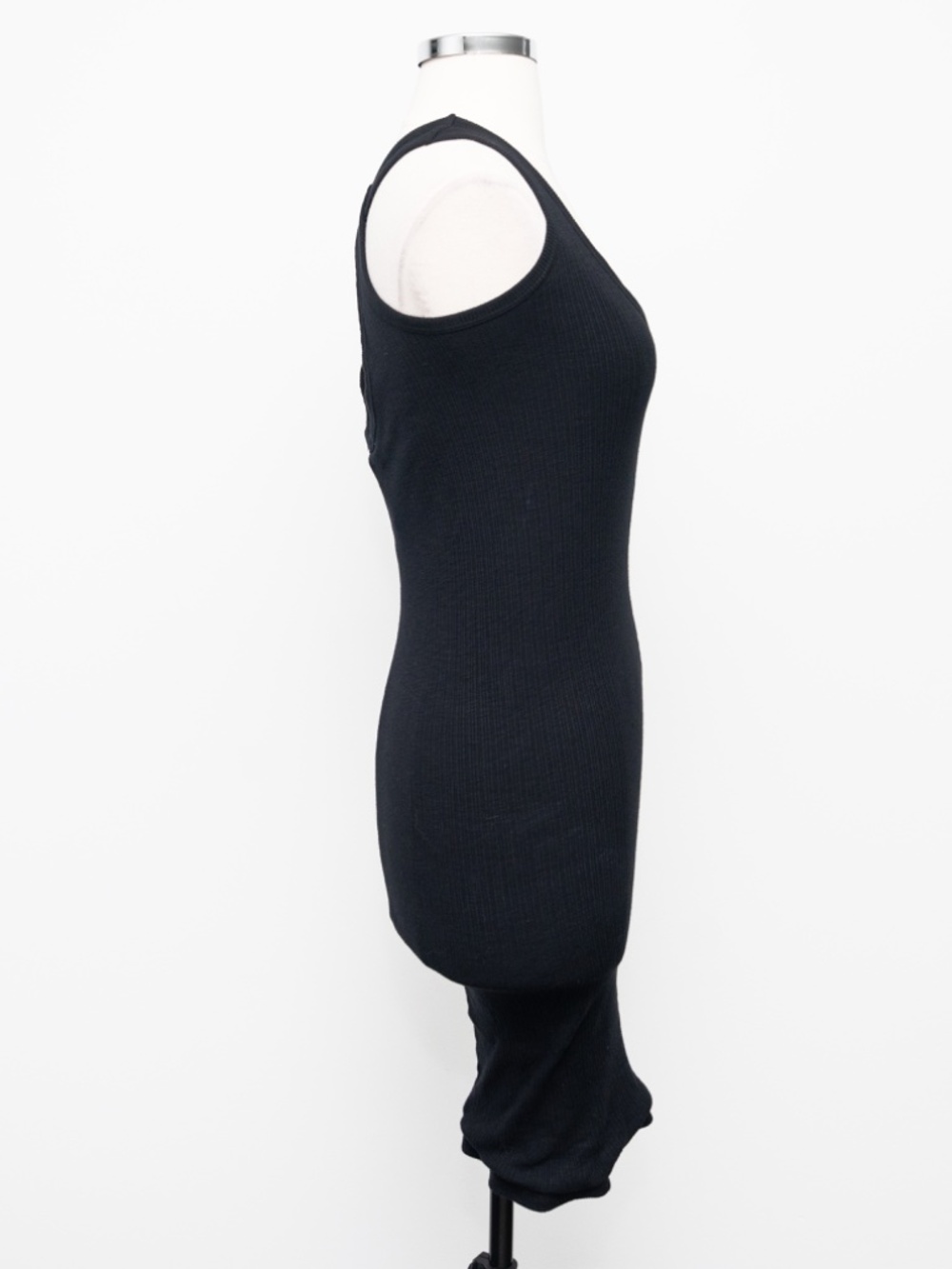 Sundry Ribbed - Cross Back Tank Top - Picture 5 of 16